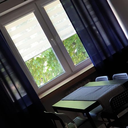 Vistula Two-Bedroom Apartment ปวอตสก์ ภายนอก รูปภาพ