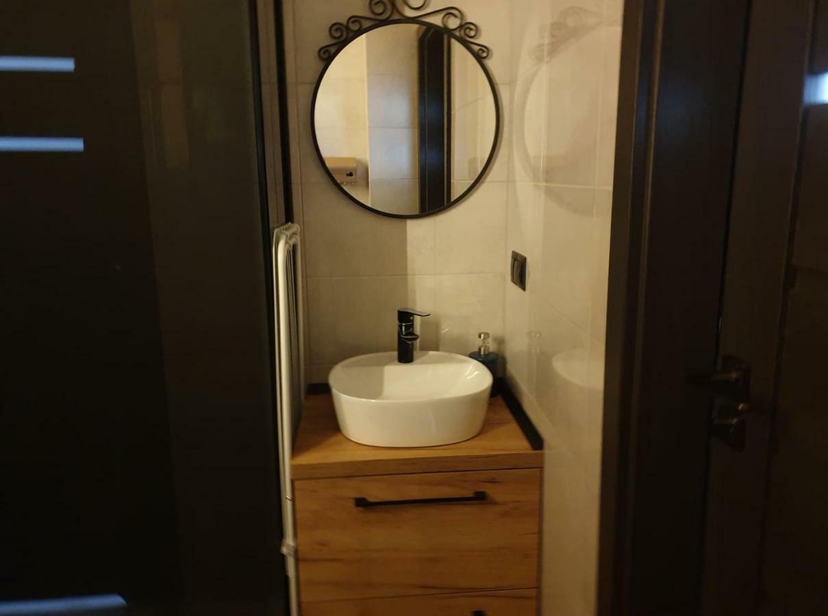 Vistula Two-Bedroom Apartment ปวอตสก์ ภายนอก รูปภาพ