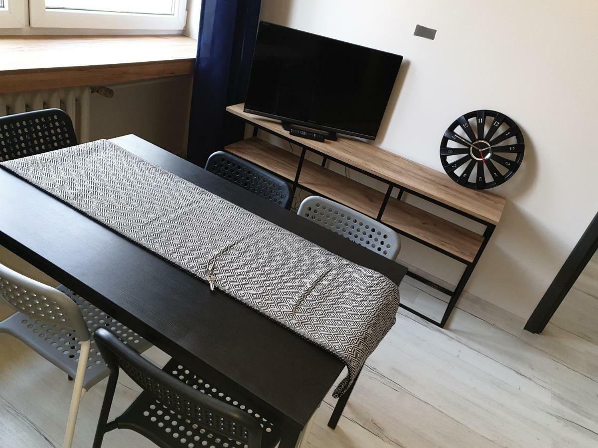 Vistula Two-Bedroom Apartment ปวอตสก์ ภายนอก รูปภาพ